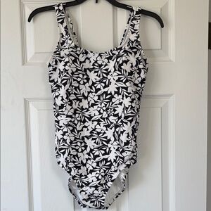 Lands' End Black and White Floral One Piece Swimsuit